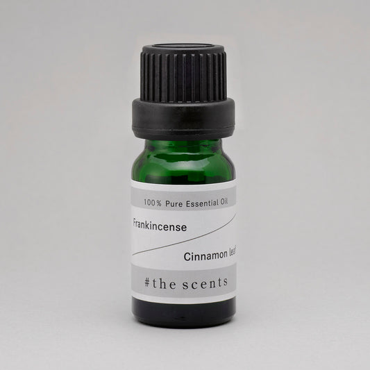 Frankincense & Cinnamon leaf  (フランキンセンス & シナモン・リーフ)